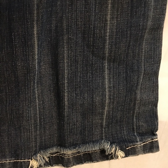 Alloy jeans.  Run small 32 x 37 - Picture 5 of 10